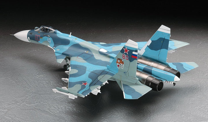 Hasegawa 1/72 Su-33 FLANKER D (Russian Navy Carrier-Borne Fighter)