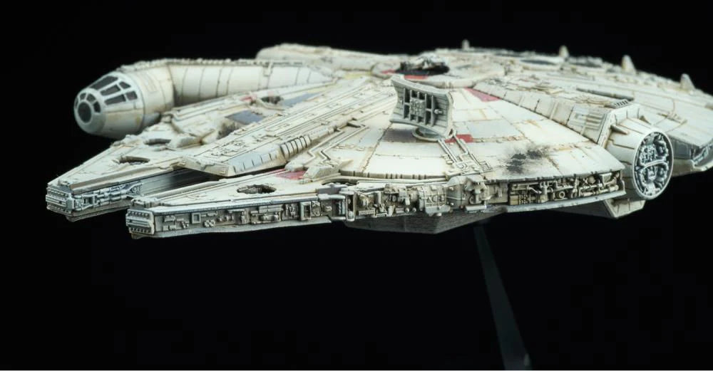 Bandai Star Wars Vehicle Model 006 Millennium Falcon