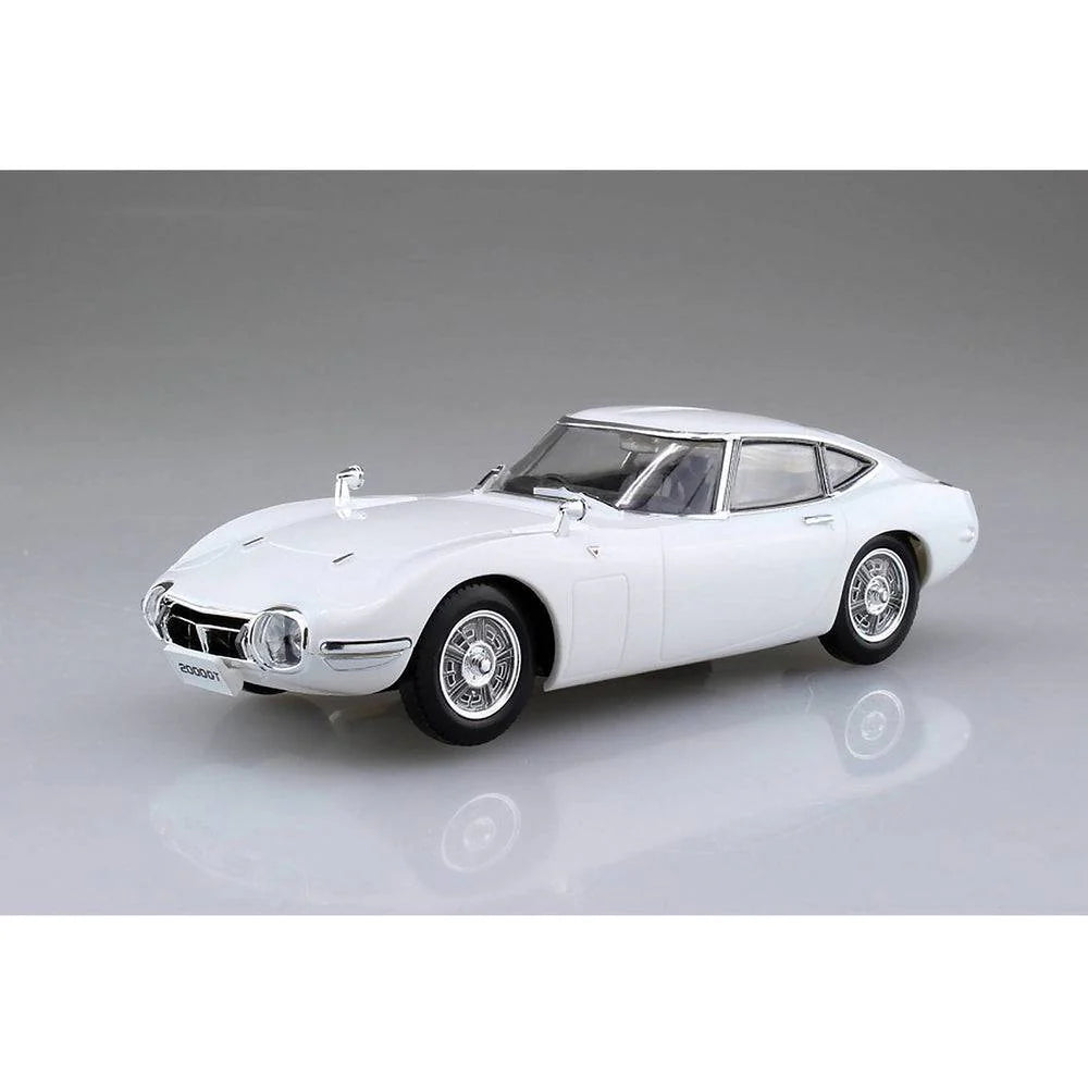 Aoshima 1/32 SNAP Toyota 2000GT (Pegasus White)