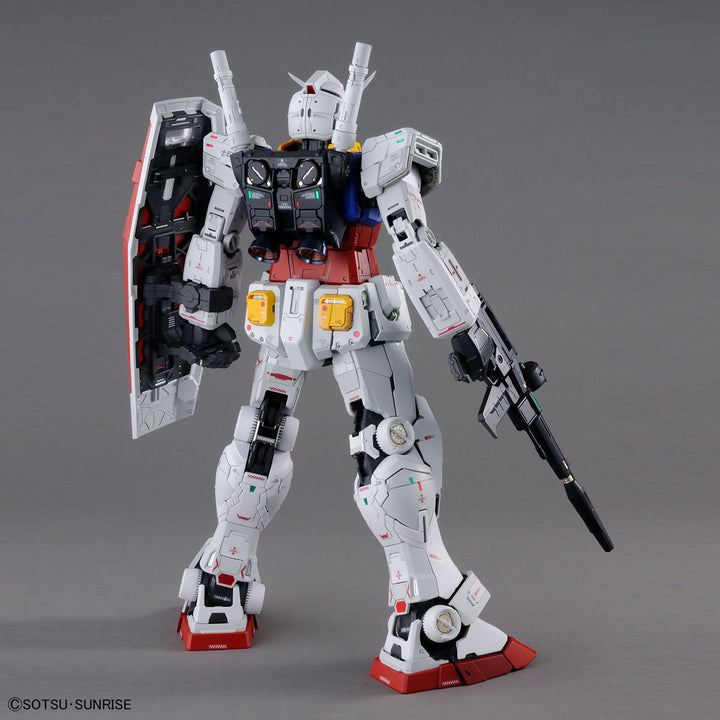 Bandai PG Unleashed 1/60 RX-78-2 Gundam