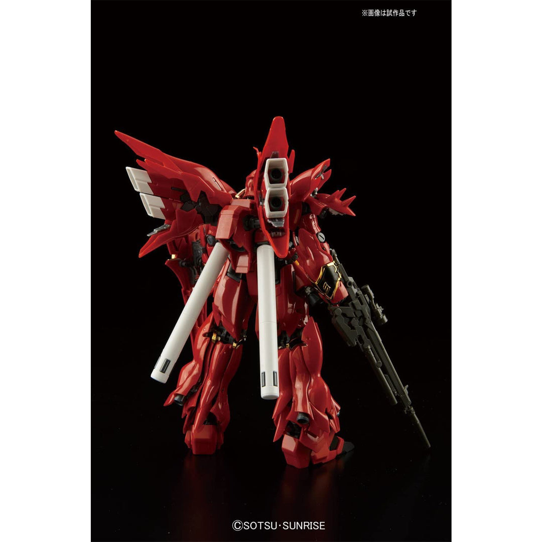 Bandai RG 1/144 MSN-06S Sinanju Gundam