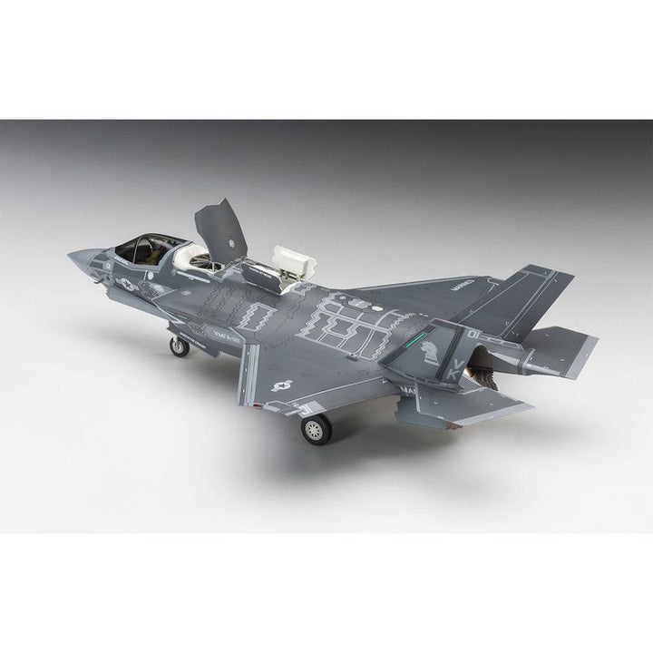 Hasegawa 1/72 F-35 Lightning II (B Version) "U.S. Marine"