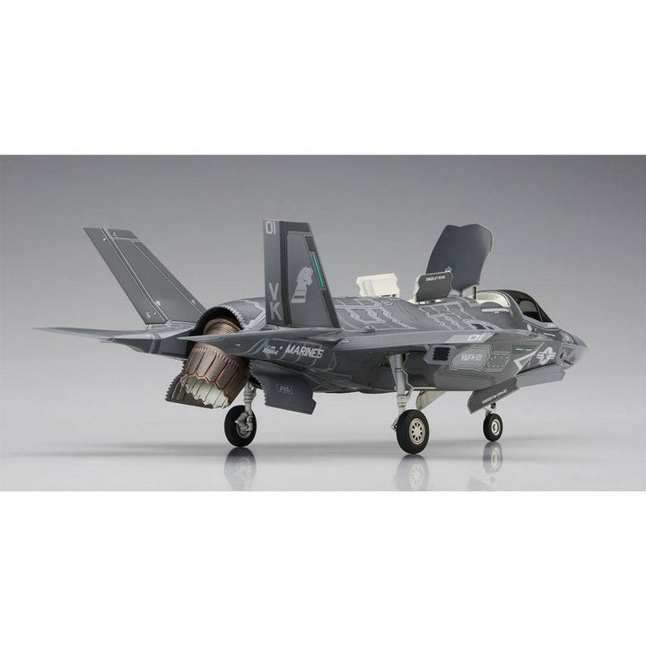 Hasegawa 1/72 F-35 Lightning II (B Version) "U.S. Marine"